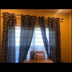 4 Curtain Panels